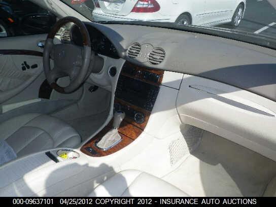 WDBTK56FX9T105140 2009 MERCEDES-BENZ CLK350 photo no. 5