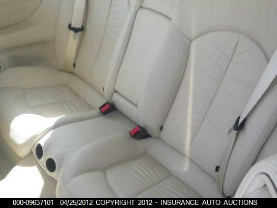 WDBTK56FX9T105140 2009 MERCEDES-BENZ CLK350 photo no. 8