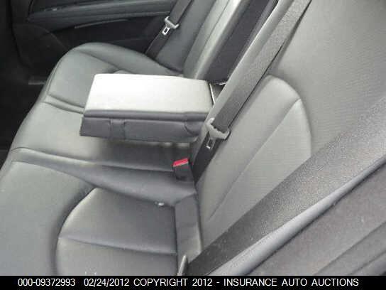 WDBUF87X99B396365 2009 MERCEDES-BENZ E350 photo no. 8