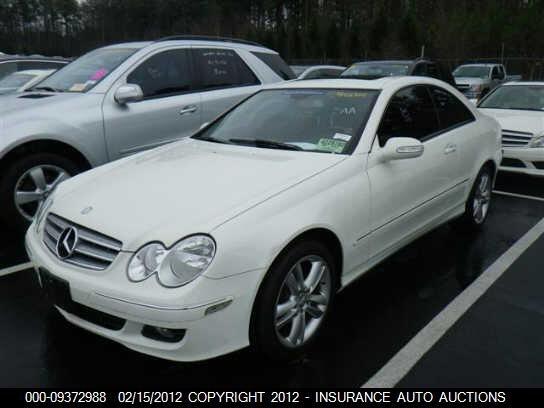 WDBTJ56H59F266739 2009 MERCEDES-BENZ CLK350 photo no. 2