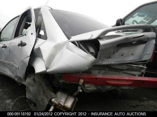 1FAFP34NX6W225308 2006 FORD FOCUS photo no. 6