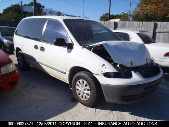 2000 CHRYSLER VOYAGER 2C4FJ25BXY4671724
