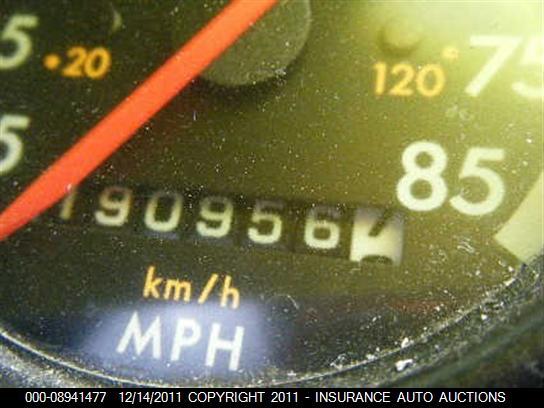 1FUPCSEBXYDF85570 2000 FREIGHTLINER FLD photo no. 7