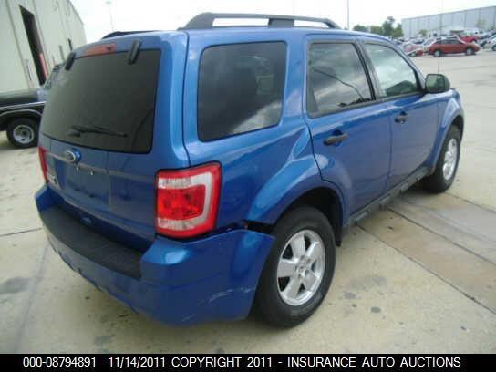 1FMCU9D73BKB61054 2011 FORD ESCAPE photo no. 4