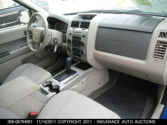 1FMCU9D73BKB61054 2011 FORD ESCAPE photo no. 5