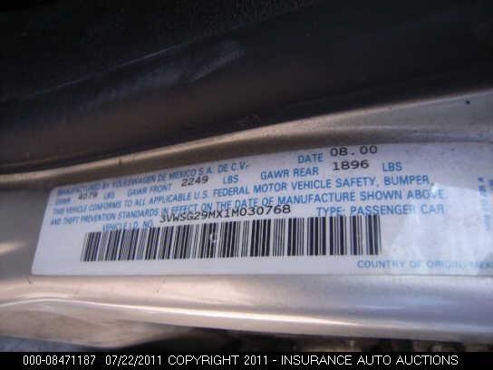 3VWSG29MX1M030768 2001 VOLKSWAGEN JETTA photo no. 9