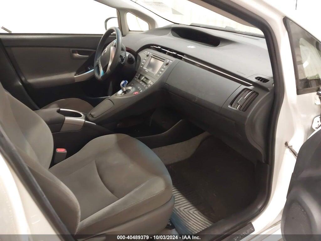 JTDKN3DU2E0381589 2014 TOYOTA PRIUS photo no. 5