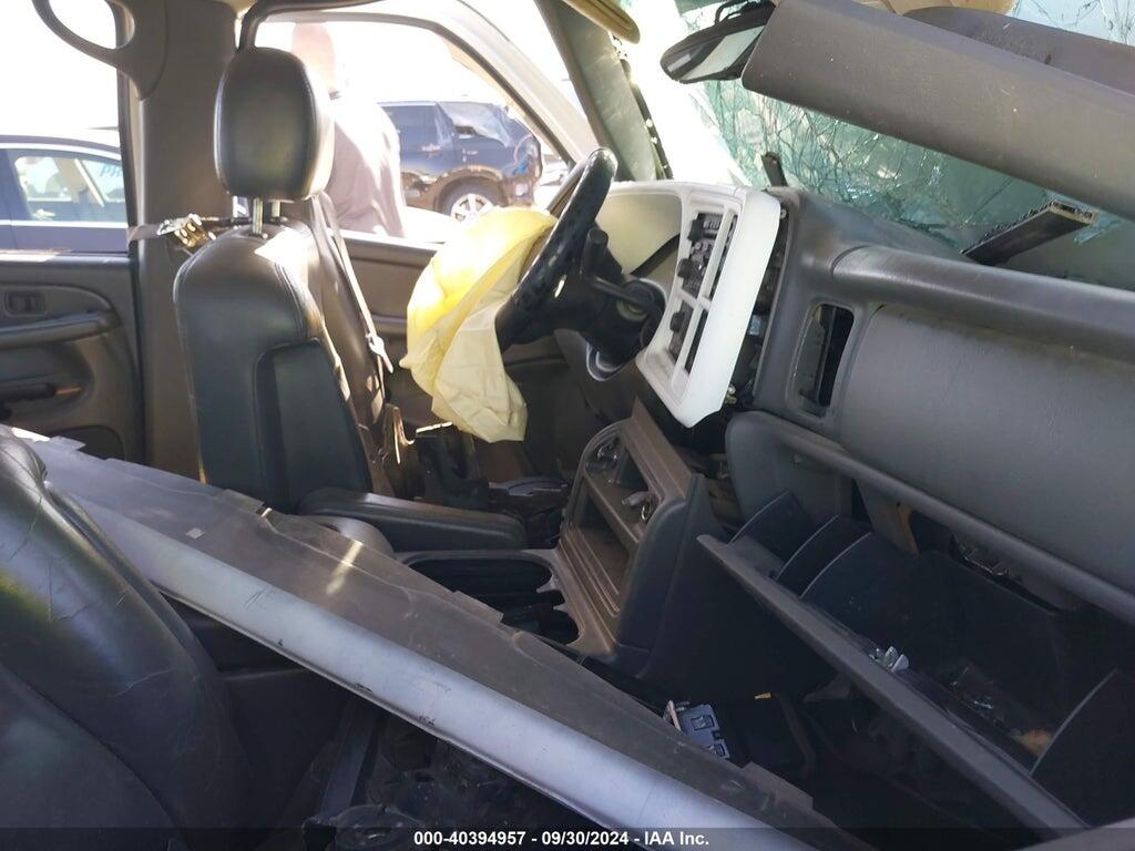 3GNEK12T54G128238 2004 CHEVROLET AVALANCHE 1500 photo no. 5