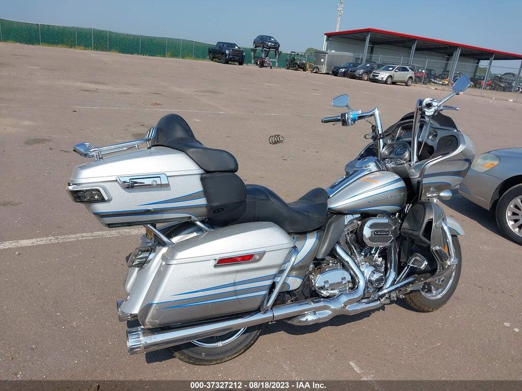 1HD1TAN19GB950096 2016 HARLEY-DAVIDSON FLTRUSE photo no. 4