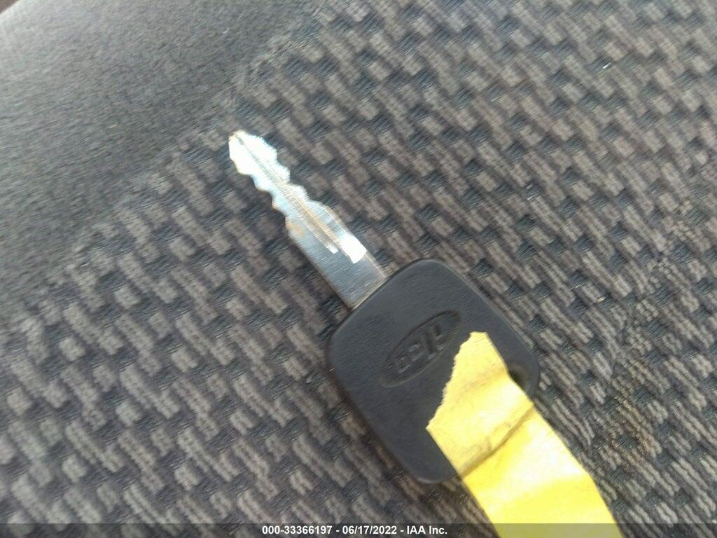1FTRF18W6YNA87907 2000 FORD F-150 photo no. 11