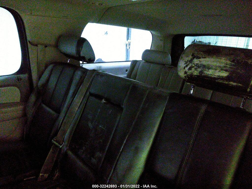 3GNFK16378G191796 2008 CHEVROLET SUBURBAN photo no. 8
