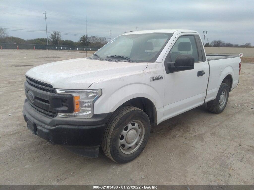 1FTMF1CB3JKE60651 2018 FORD F-150 photo no. 2