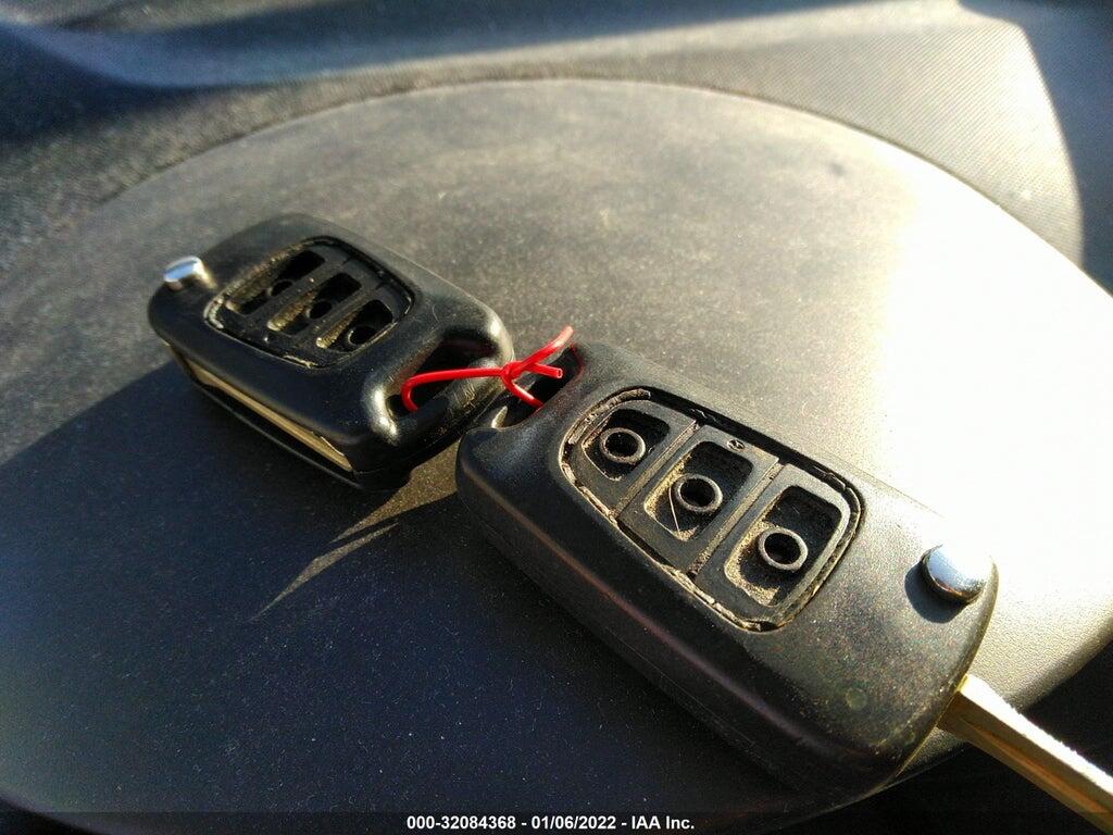 KNDJT2A2XB7251142 2011 KIA SOUL photo no. 11