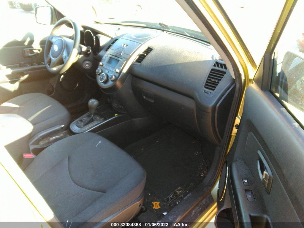 KNDJT2A2XB7251142 2011 KIA SOUL photo no. 5