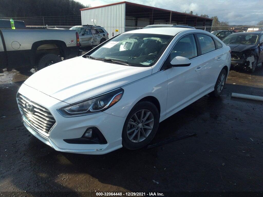 5NPE24AF5KH819456 2019 HYUNDAI SONATA photo no. 2