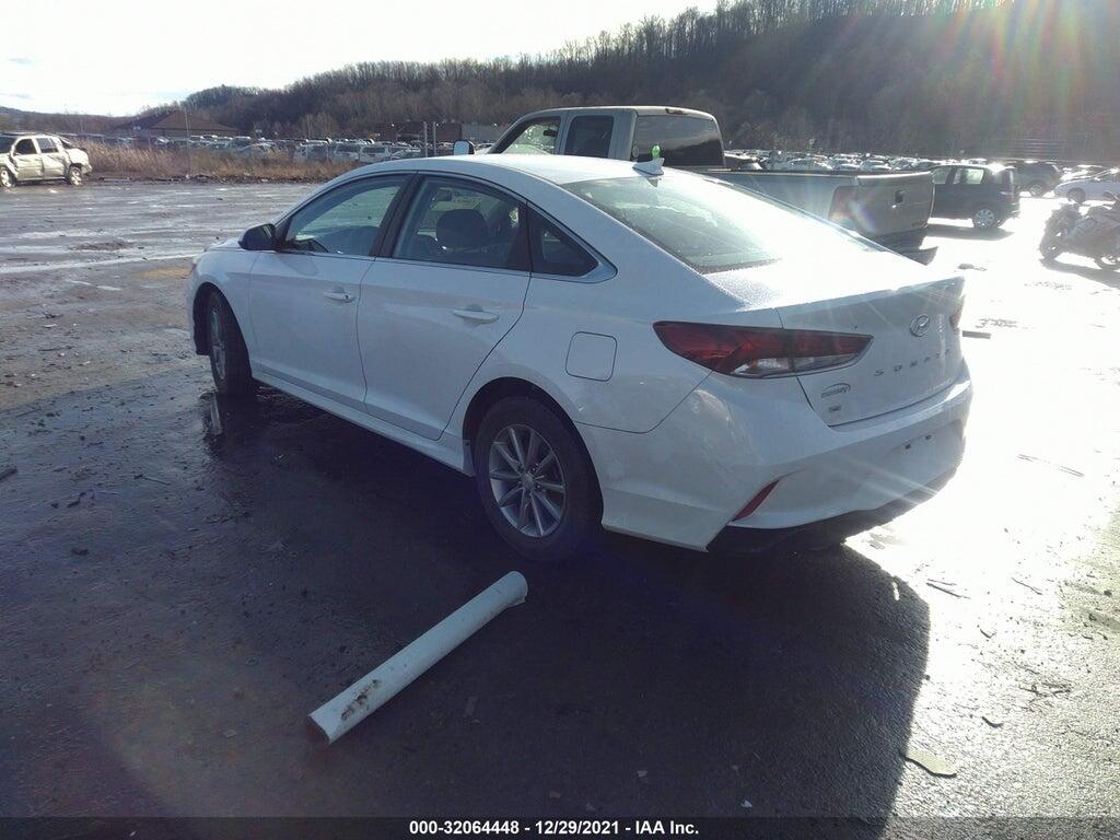 5NPE24AF5KH819456 2019 HYUNDAI SONATA photo no. 3