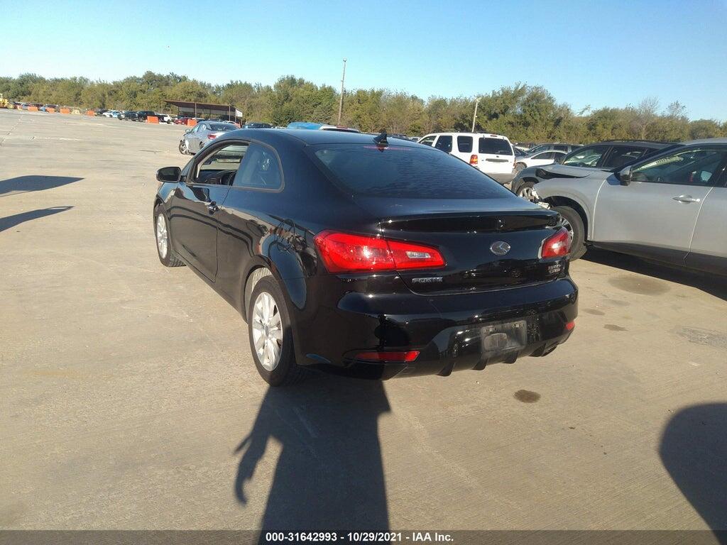 KNAFX6A84E5175484 2014 KIA FORTE KOUP photo no. 3