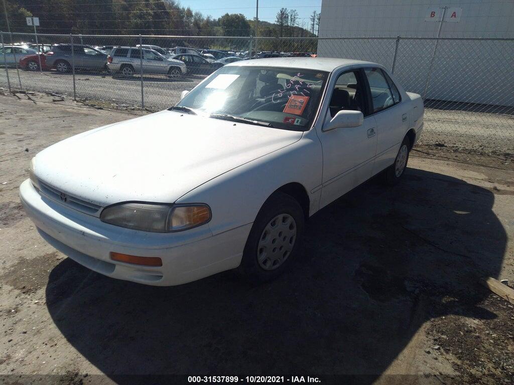 4T1BG12K2TU944352 1996 TOYOTA CAMRY photo no. 2