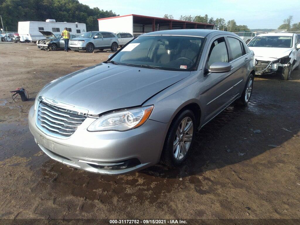 1C3CCBBBXDN715024 2013 CHRYSLER 200 photo no. 2
