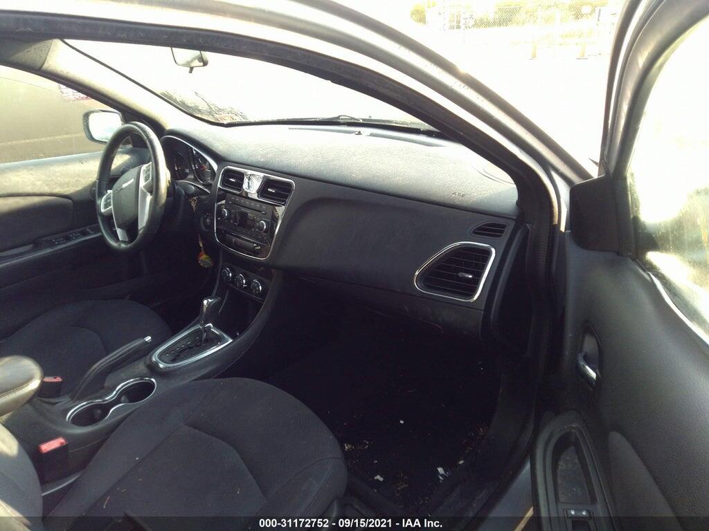 1C3CCBBBXDN715024 2013 CHRYSLER 200 photo no. 5