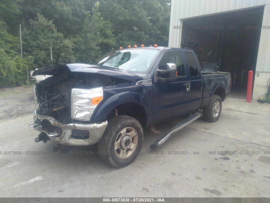 1FT7X2B6XBED00674 2011 FORD SUPER DUTY F-250 photo no. 2