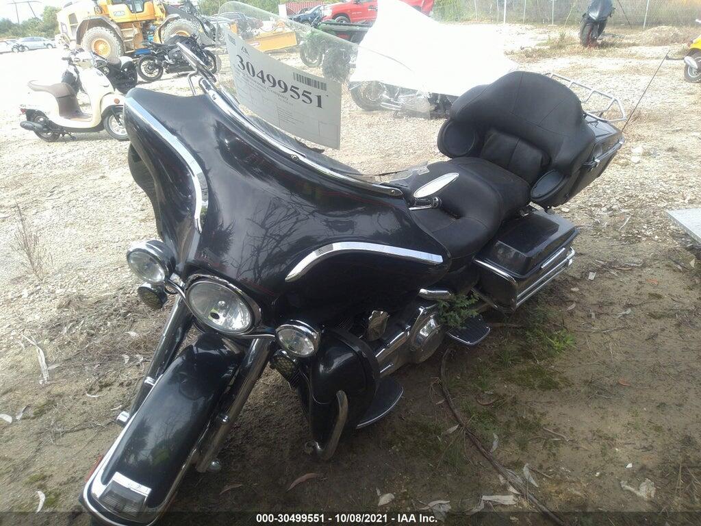 1HD1FC4198Y625144 2008 HARLEY-DAVIDSON FLHTCUI photo no. 2