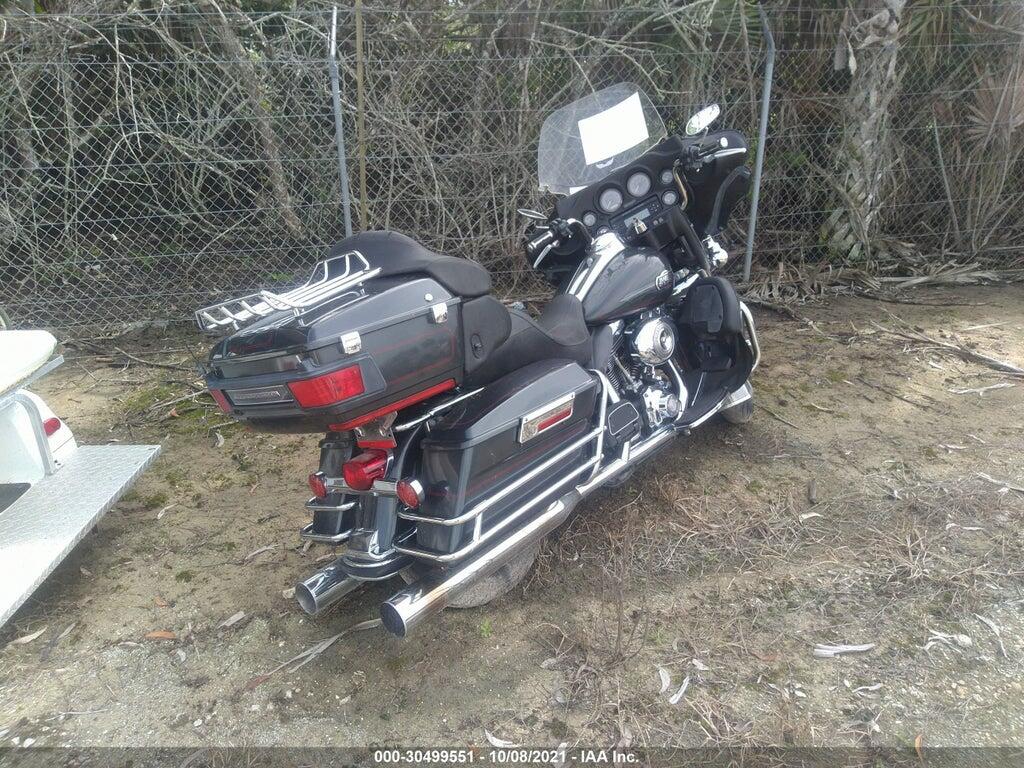 1HD1FC4198Y625144 2008 HARLEY-DAVIDSON FLHTCUI photo no. 4