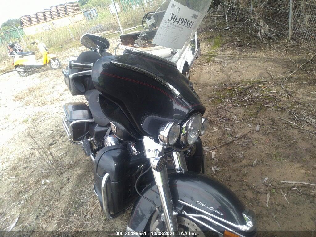 1HD1FC4198Y625144 2008 HARLEY-DAVIDSON FLHTCUI photo no. 6