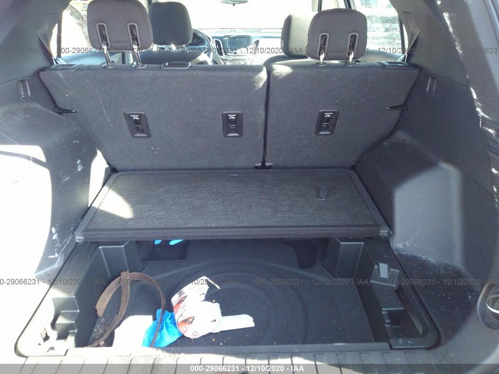 2GNAXREV6J6204357 2018 CHEVROLET EQUINOX photo no. 9