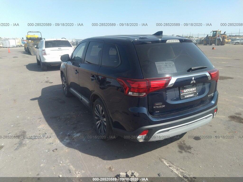 JA4AD3A34KZ050038 2019 MITSUBISHI OUTLANDER photo no. 3