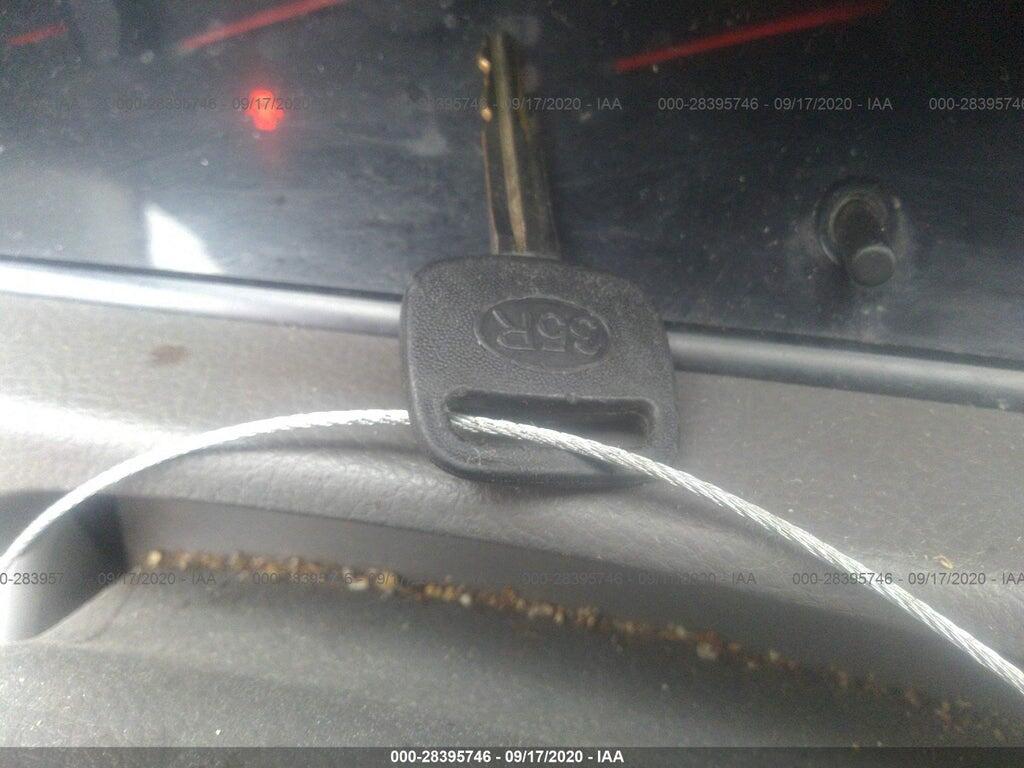 1HGES25722L018357 2002 HONDA CIVIC photo no. 11