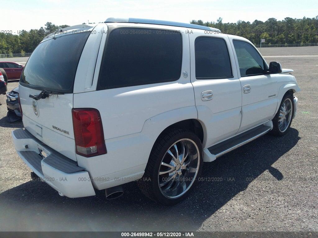 1GYEC63T92R107451 2002 CADILLAC ESCALADE photo no. 4