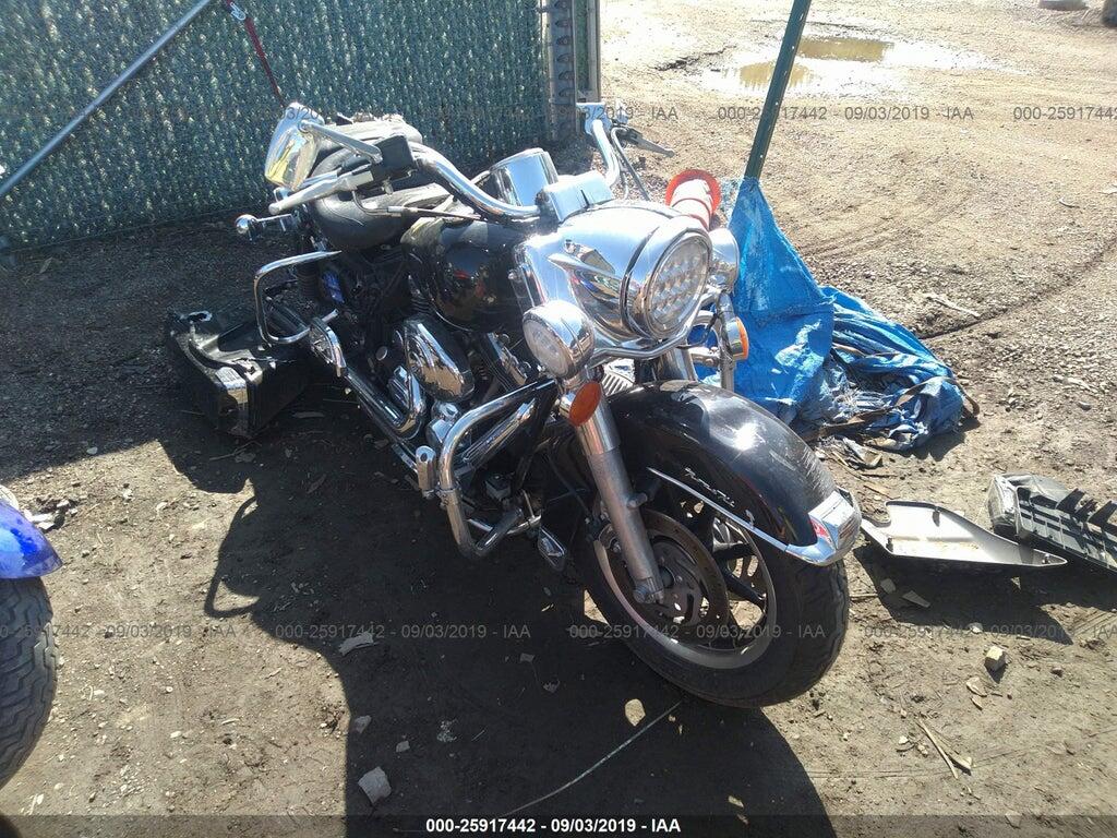 1HD1FBW11YY615022 2000 HARLEY-DAVIDSON FLHRI photo no. 1