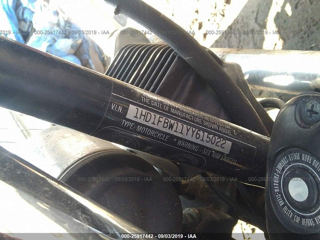 1HD1FBW11YY615022 2000 HARLEY-DAVIDSON FLHRI photo no. 10