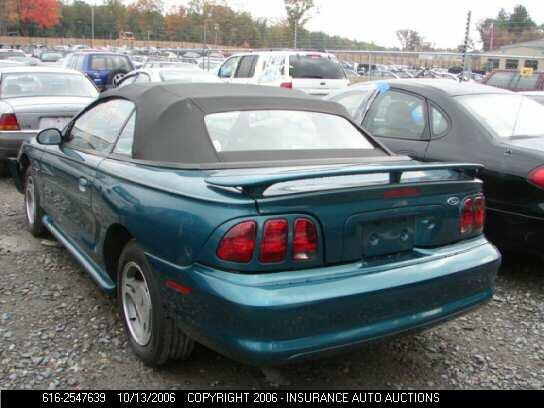 1FAFP444XWF230053 1998 FORD MUSTANG photo no. 3