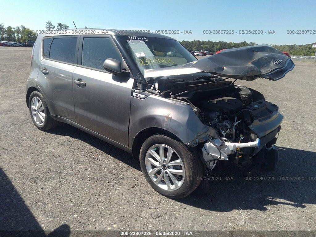 KNDJP3A58J7545609 2018 KIA SOUL photo no. 1