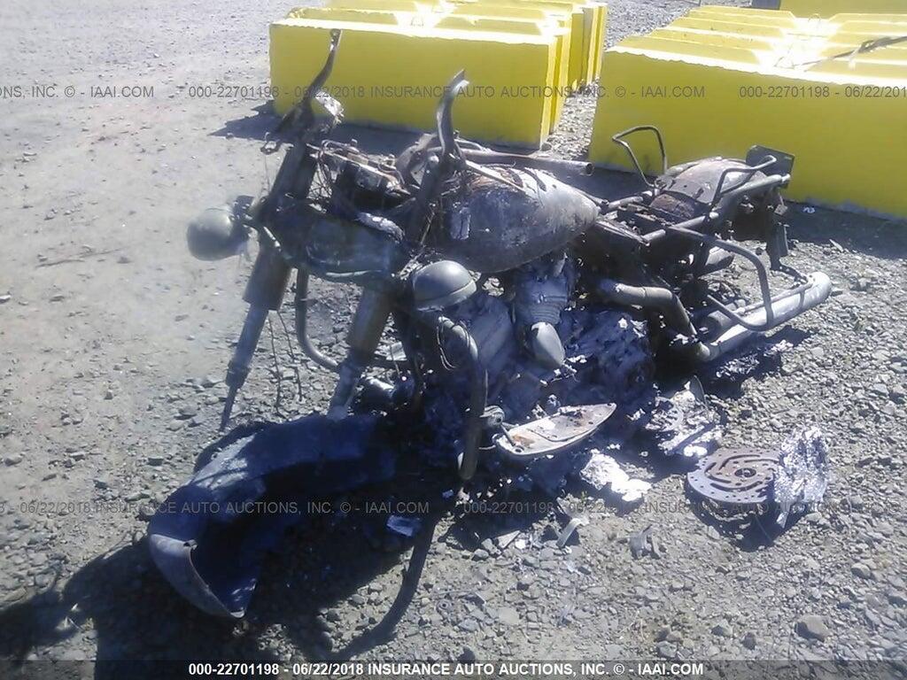 1HD1FV4197Y675973 2007 HARLEY-DAVIDSON FLHT photo no. 2
