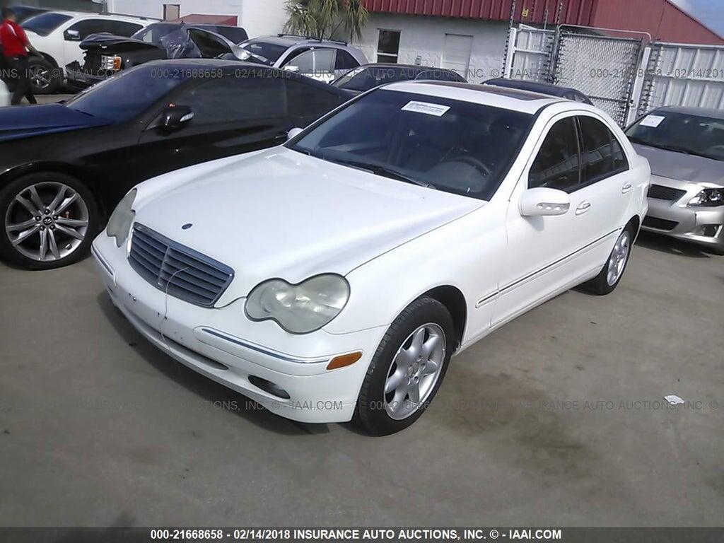 WDBRF61J42F173213 2002 MERCEDES-BENZ C photo no. 2