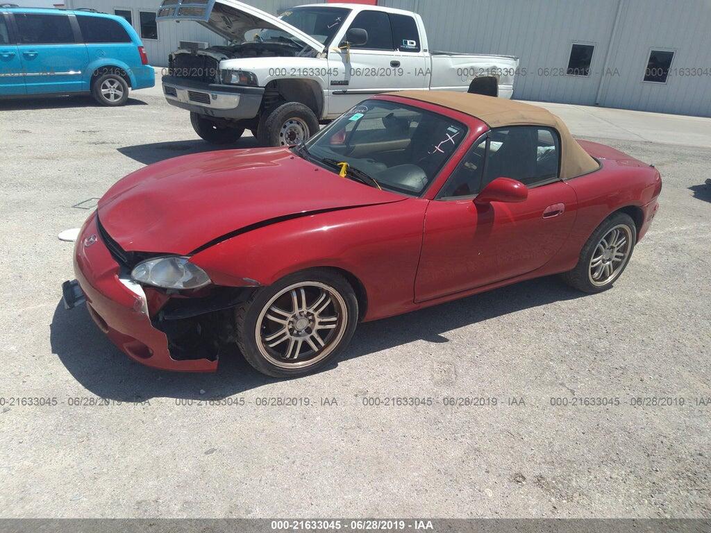 JM1NB353310200943 2001 MAZDA MX-5 MIATA photo no. 2
