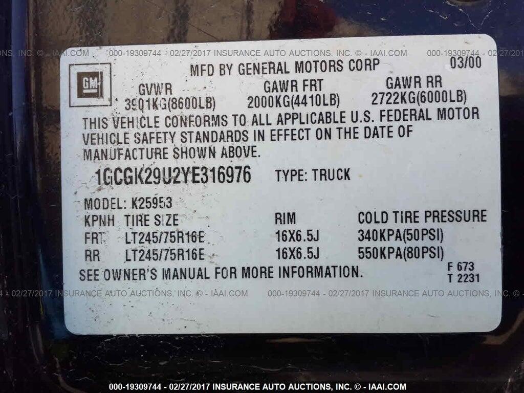 1GCGK29U2YE316976 2000 CHEVROLET SILVERADO photo no. 9