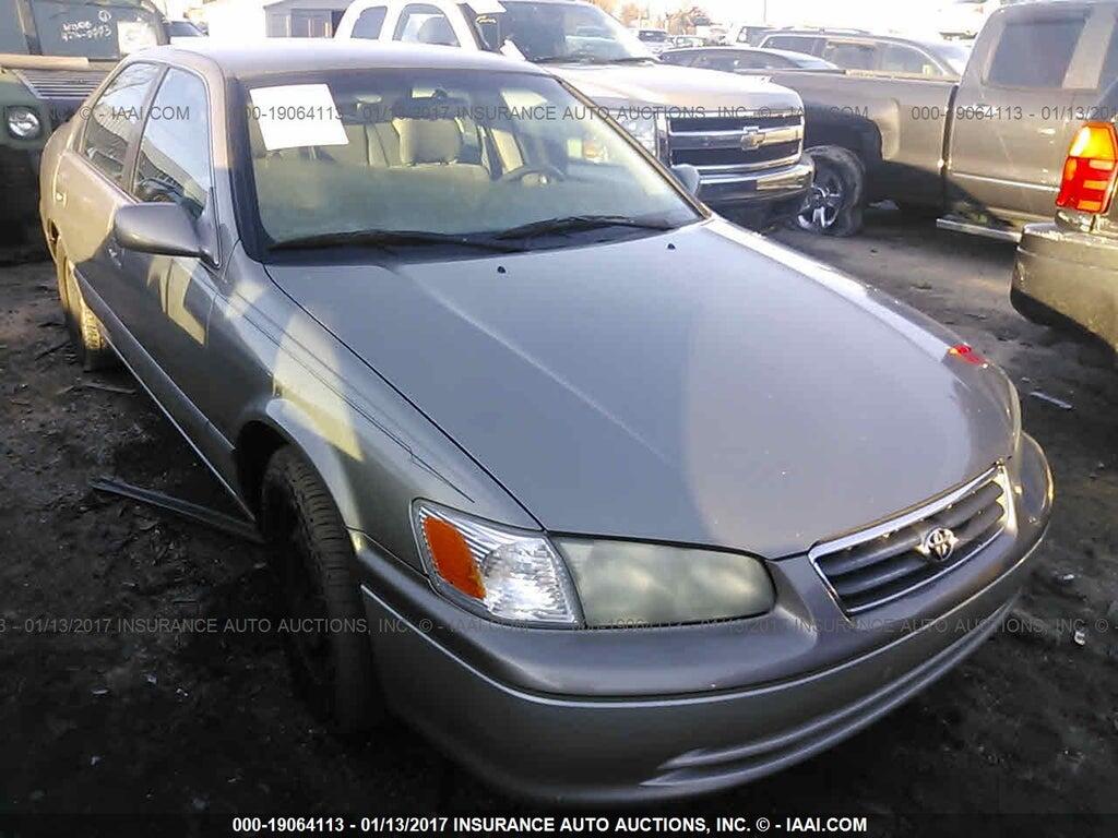 JT2BG28K310553323 2001 TOYOTA CAMRY photo no. 1