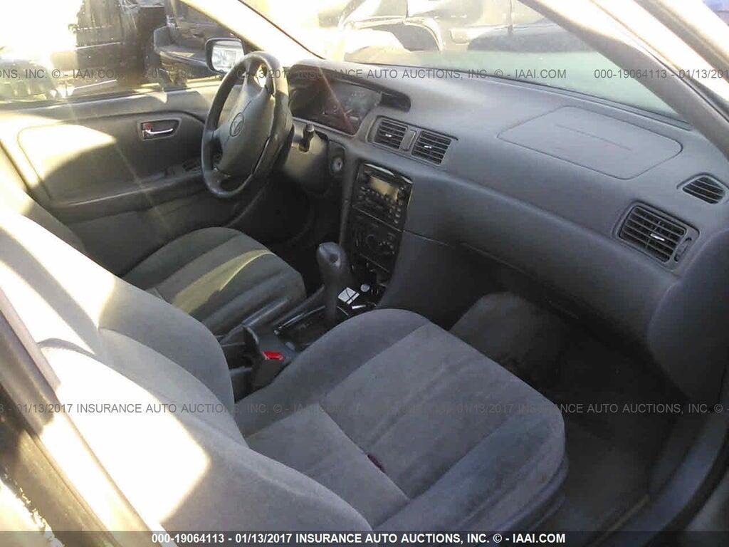 JT2BG28K310553323 2001 TOYOTA CAMRY photo no. 5