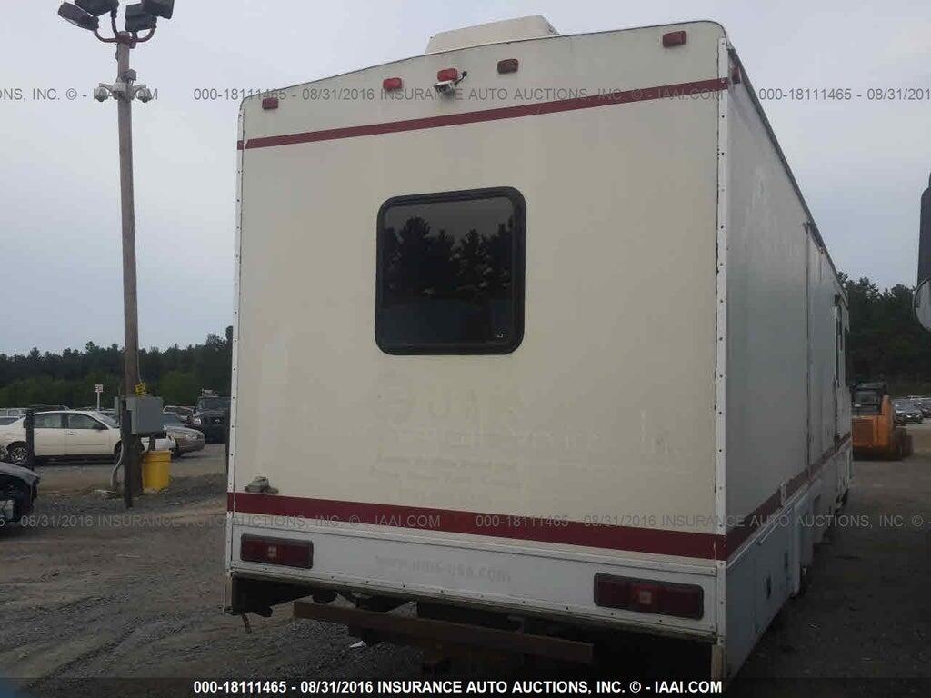 3FCMF53S9XJA32514 1999 FORD F550 MOTORHOME photo no. 4