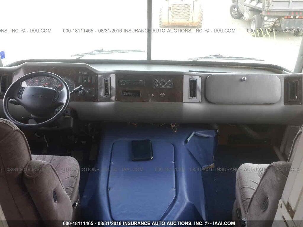 3FCMF53S9XJA32514 1999 FORD F550 MOTORHOME photo no. 5