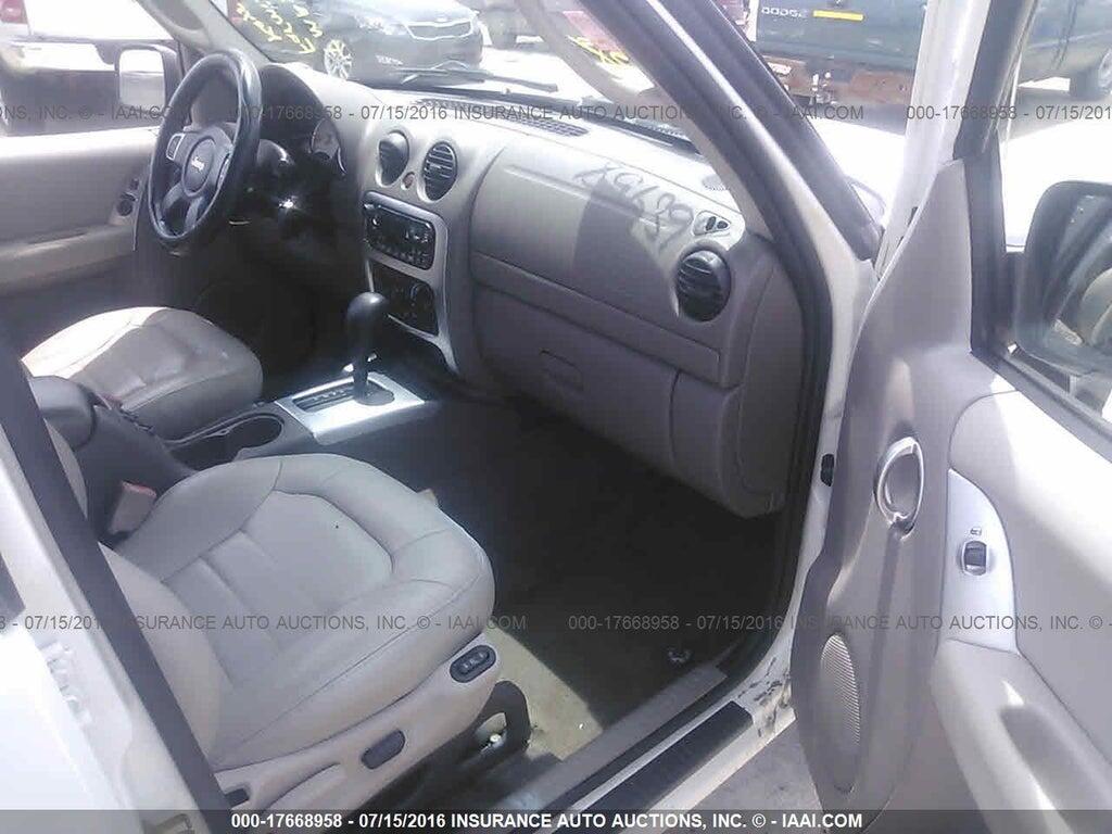 1J4GL58K83W512674 2003 JEEP LIBERTY photo no. 5