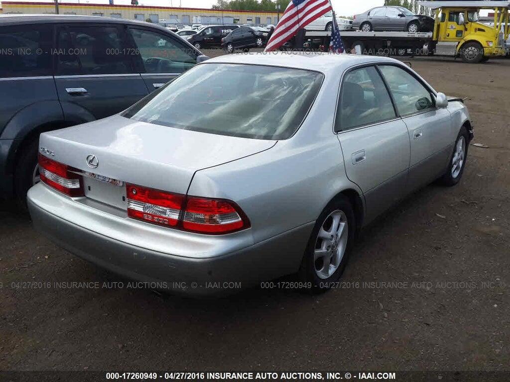 JT8BF28G310301012 2001 LEXUS ES photo no. 4