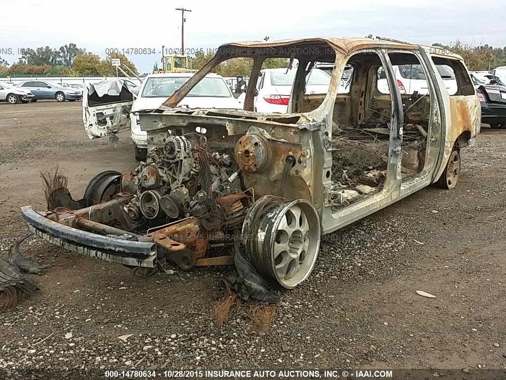 1GNFK16Y28R160516 2008 CHEVROLET K1500 photo no. 2
