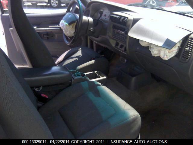 1FMYU60E52UB20681 2002 FORD EXPLORER photo no. 5