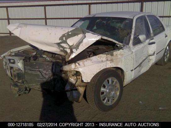 2MEFM75W03X691605 2003 MERCURY MARQUIS photo no. 2
