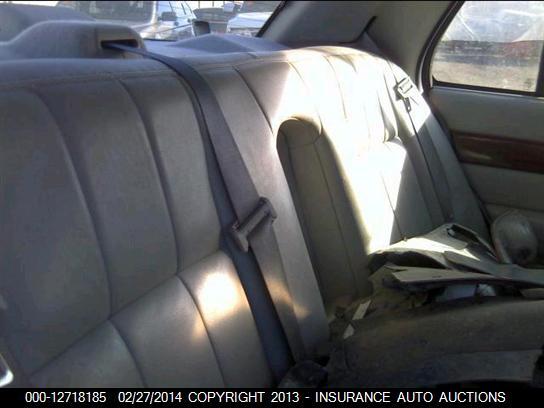 2MEFM75W03X691605 2003 MERCURY MARQUIS photo no. 8
